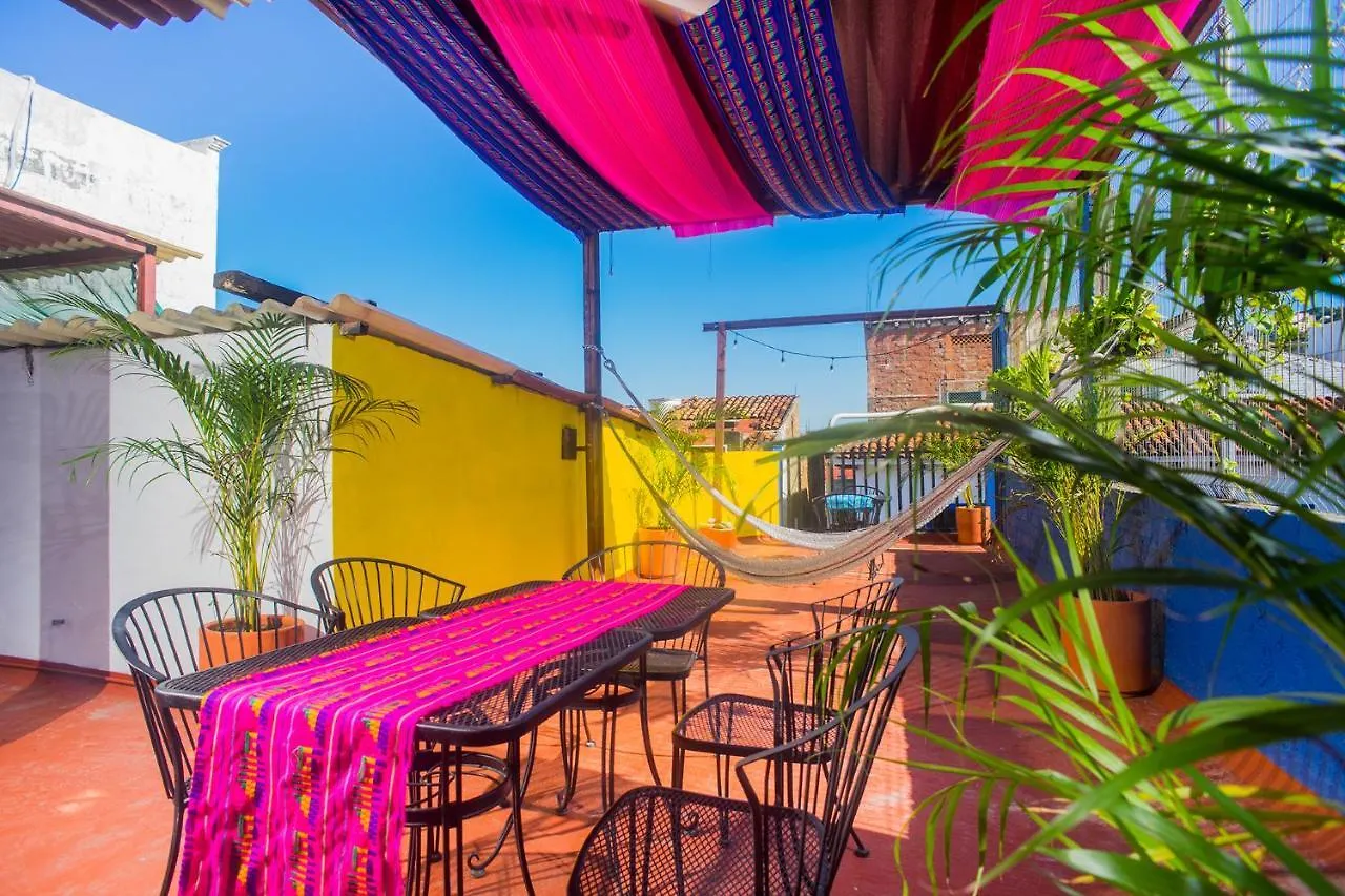 ** بيت ضيافة فندق Casa Maria Malecon بويرتو فالارتا المكسيك